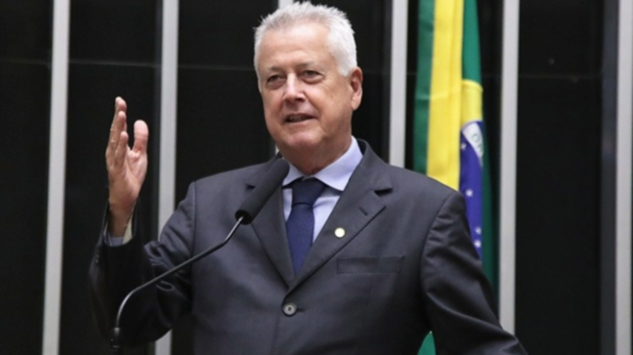 Deputado Rollemberg propõe rede nacional de pesquisa sobre Cannabis no Brasil