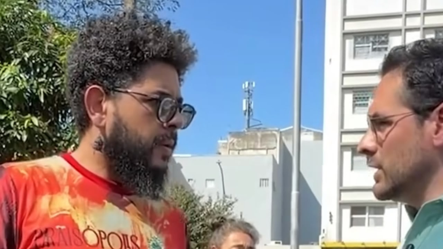 Vereador Thomáz Henrique agride advogado canábico Michael Dantas durante a Marcha da Maconha em São José dos Campos